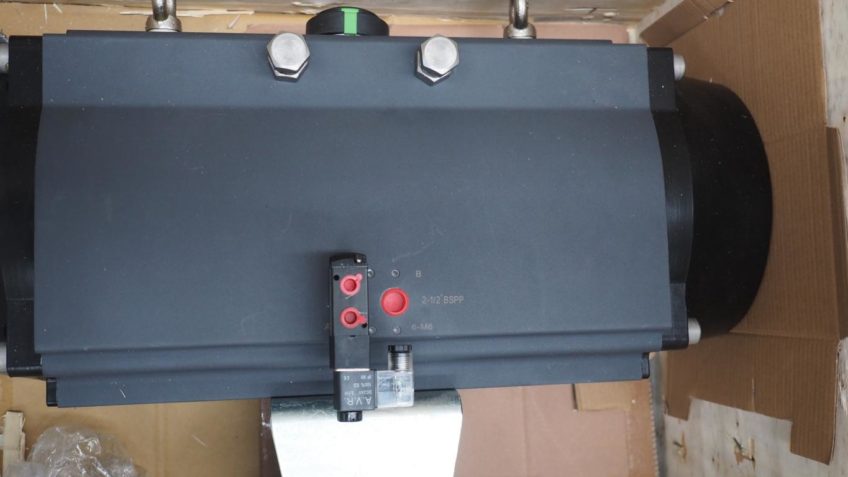 Industrielle Ventile Kugelhahn TOPAZ DN200 PN40 + Einfachwirkender Stellantrieb zu verkaufen