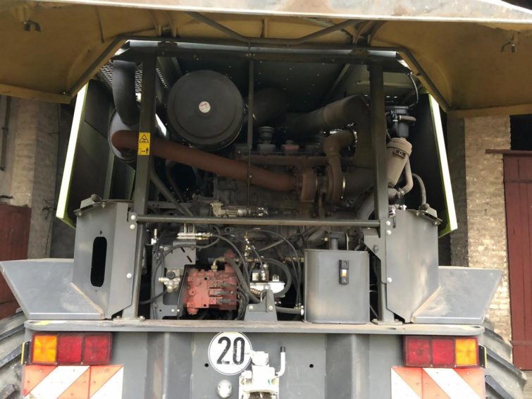 Combine Harvester Claas Jaguar 850, year of construction 2013, pickup for sale