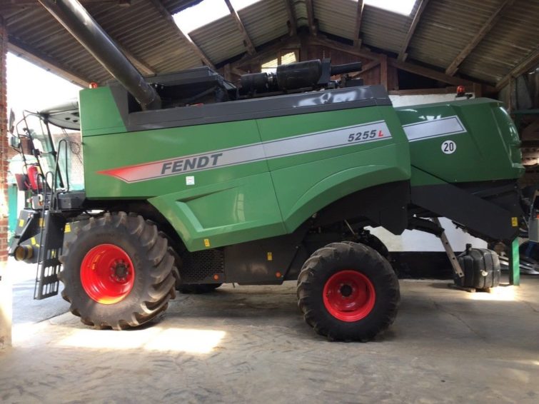 Fendt 5255L MCS harvester for sale