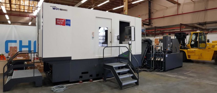 HYUNDAI XH6300 3 + 1-axis horizontal machining center with 2-fold pallet changer for sale