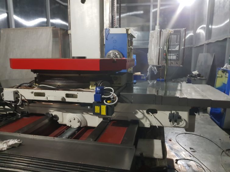 Horizontal machining center 2N636FF4-UHPU-2018 with face plate, hydraulics Boschrexroth, Japanese motors and drives Yaskawa, German electronics RITTAL, ABB, CNC "Baltsystem" for sale