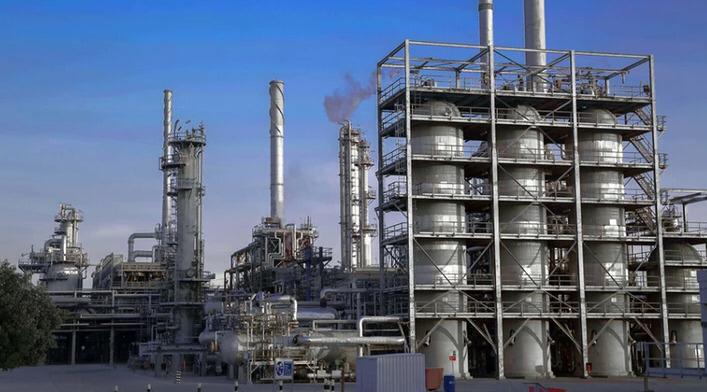 Oil refinery in Kuwait zu verkaufen