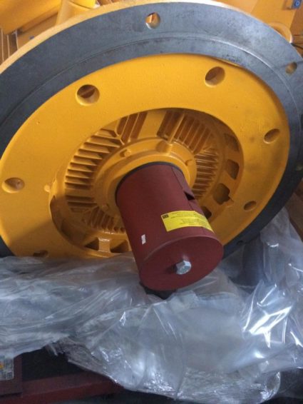Industrial engine Motor WEG HGF 630 kW 4P 400C / D / E for sale