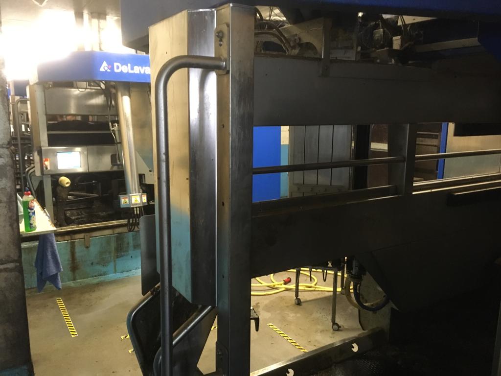 5x DeLaval milking robot, milking system, built in 2014 for sale