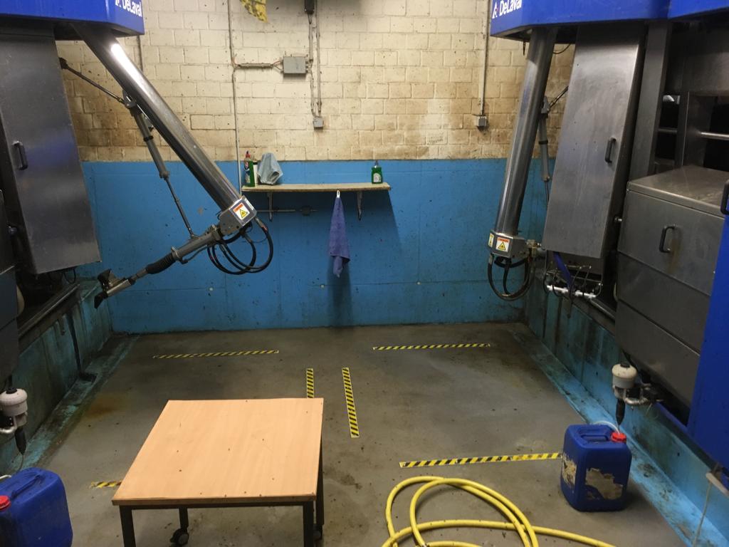 5x DeLaval milking robot, milking system, built in 2014 for sale