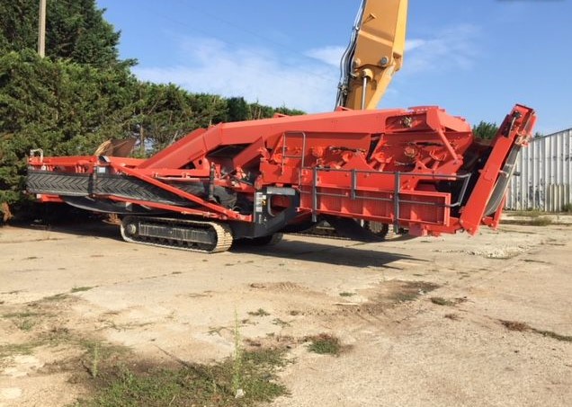 Heavy load screen duty seals SANDVIK QA240 Sifting plants for sale