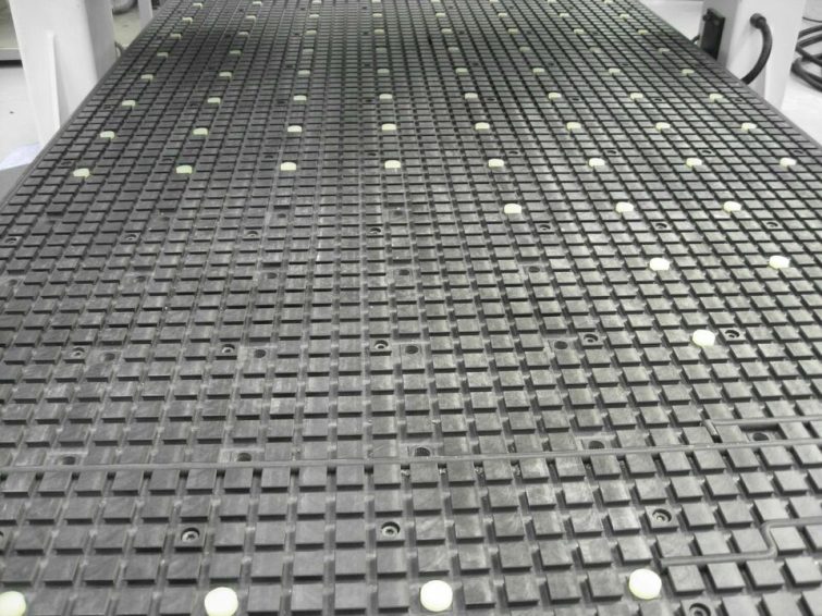 CNC-Fräsmaschine Holzbearbeitungszentrum K1325AT zu verkaufen