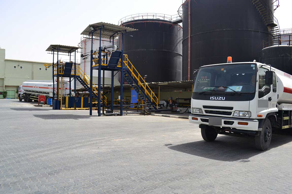 Erdölraffinerie in Dubai zu verkaufen