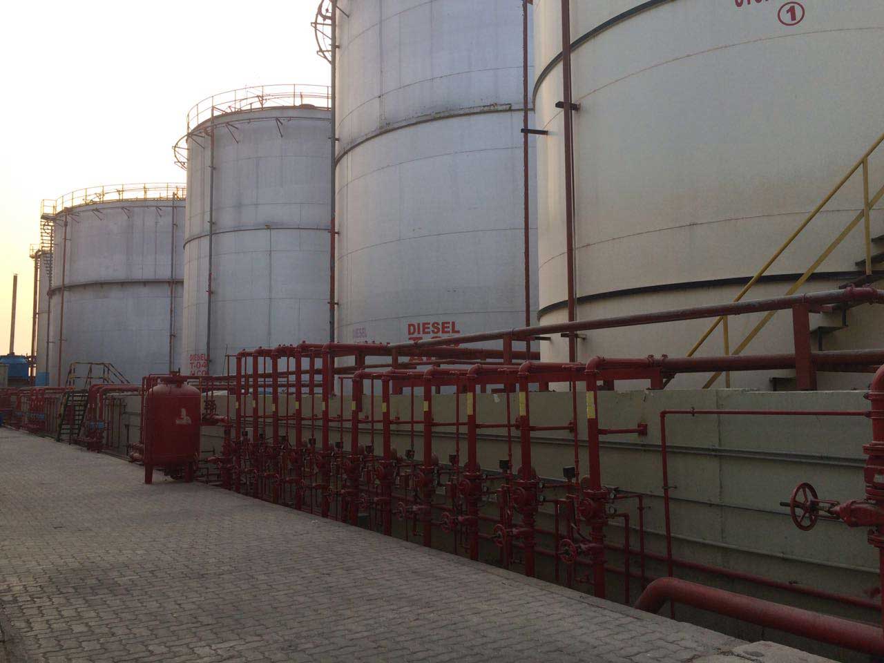 Erdölraffinerie in Dubai zu verkaufen