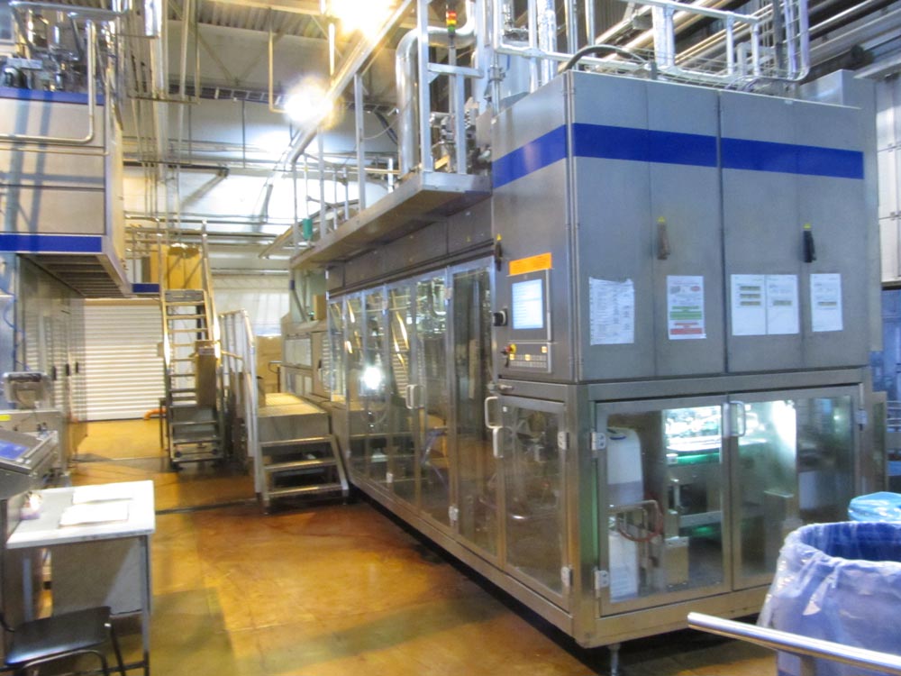 SIG COMBIBLOC CFA 209-32 beverage production filling line for sale