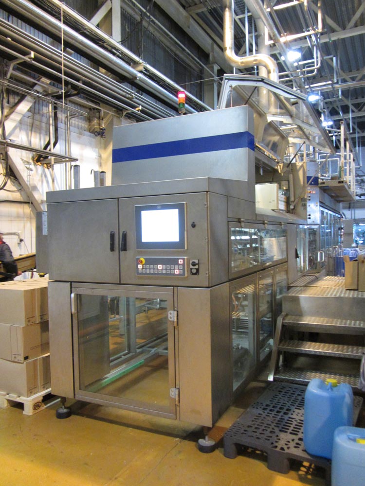 SIG COMBIBLOC CFA 209-32 beverage production filling line for sale