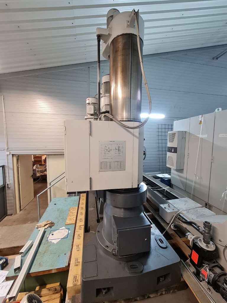 ELHA R60 Radialbohrmaschine zu verkaufen