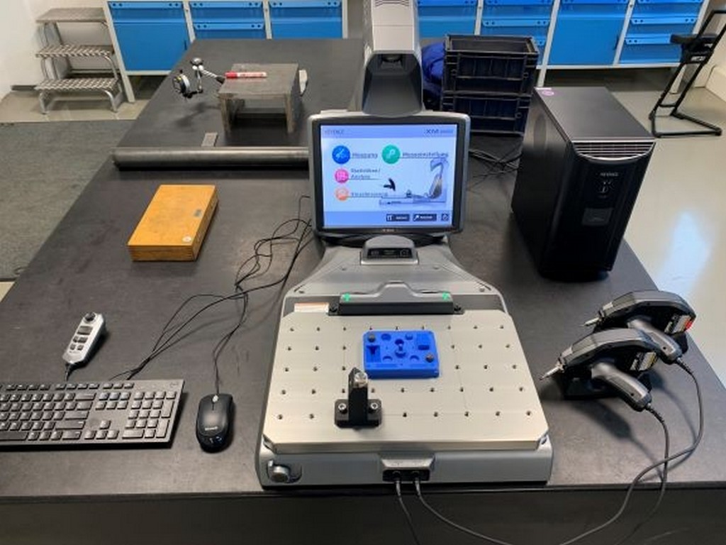 Keyence XM-T2200 bildgeführtes 3D-Koordinatenmessgerät zu verkaufen