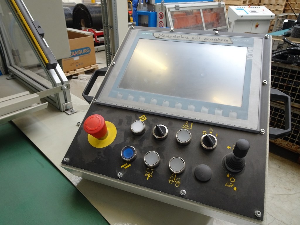 MAV Pulsar 2650ep ACB/ROT defekter Karrenbalkenstanzautomat zu verkaufen