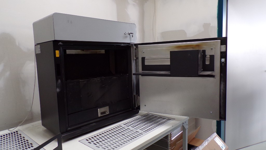 Sintratec S1 SLS 3D-Drucker inkl. Neupulver PA12 und Ersatzdichtungen zu verkaufen