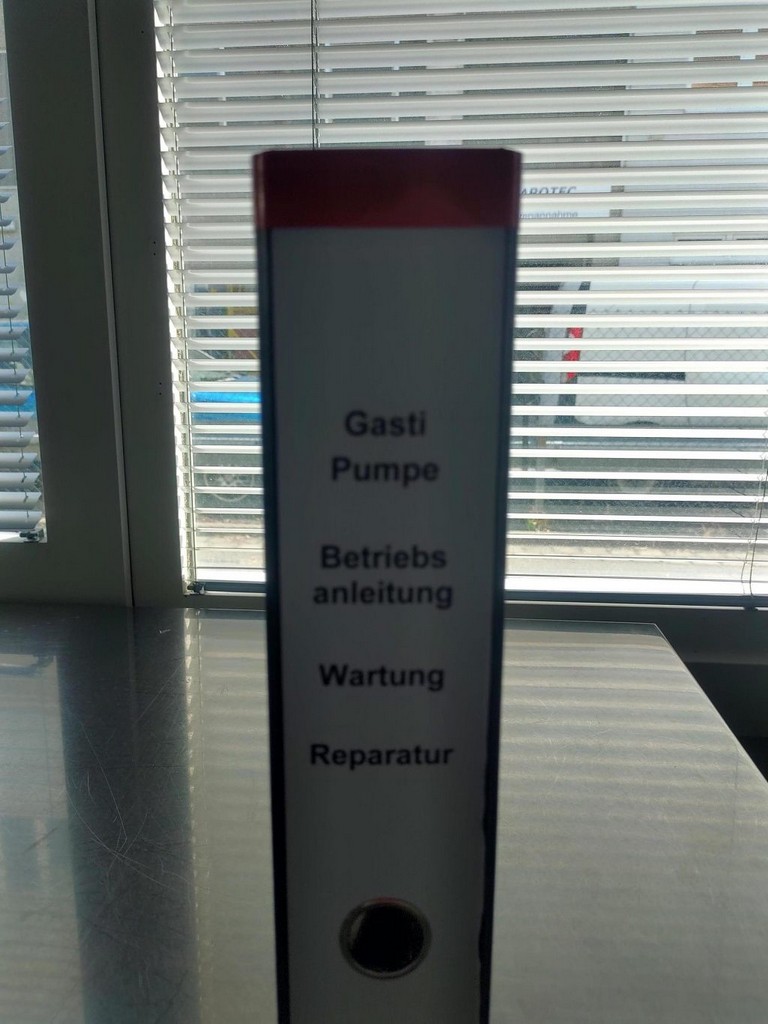 GASTI Hubkolbenpumpe zu verkaufen