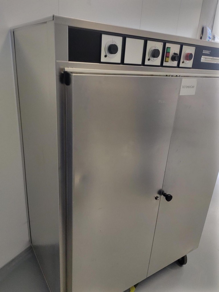 Memmert BE 80 Wärmeschrank zu verkaufen
