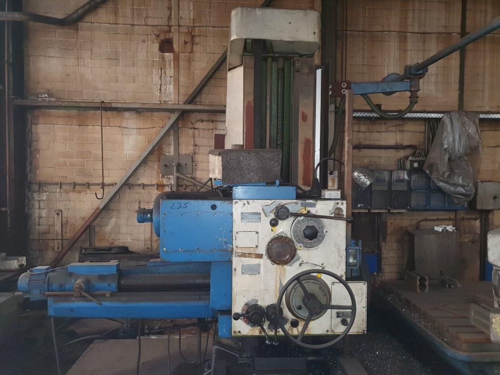 TOS Varnsdorf W.9 horizontal table boring mill for sale