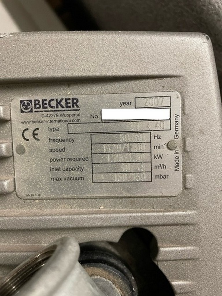 Becker VT 4.40 ATB AF 112M/BA – 11 / SV201/1 / VT 4.40 4x Vakuumpumpen zu verkaufen