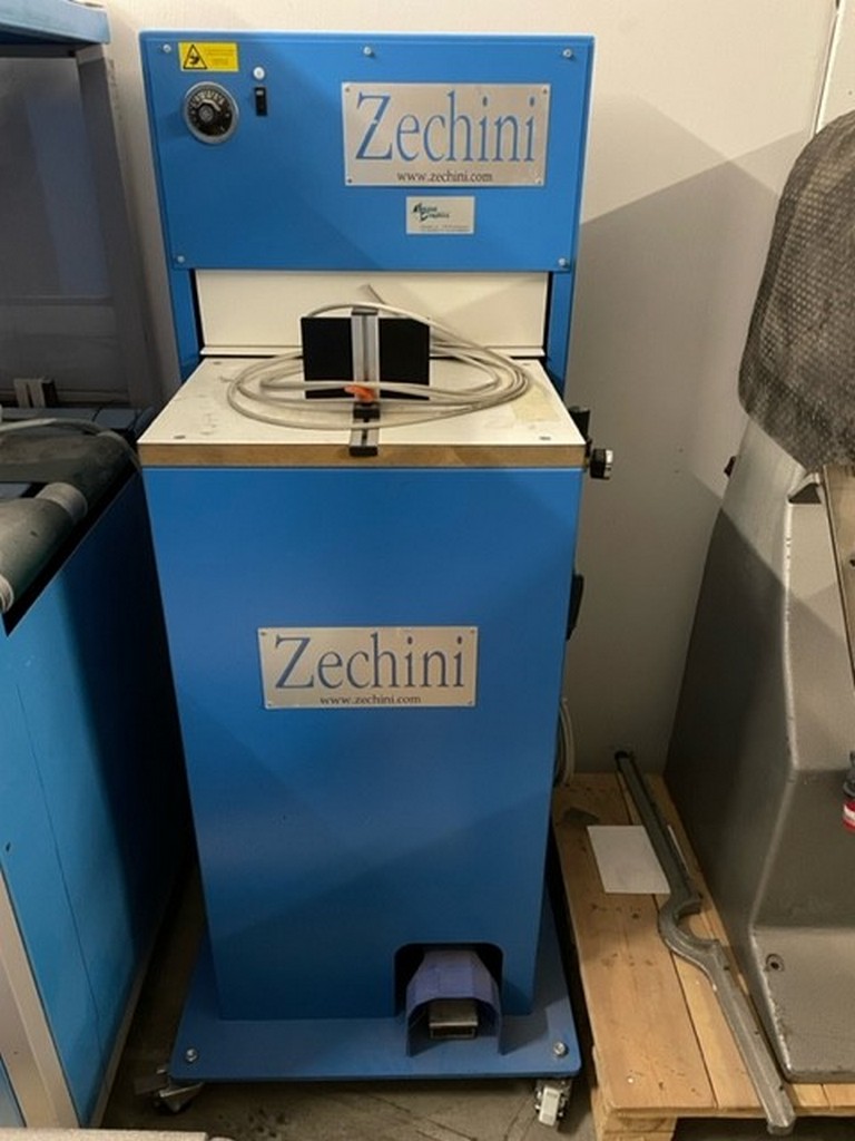 Zechini Cimatic Buchbindemaschine zu verkaufen