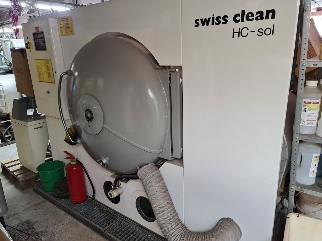 Swiss Clean 3252 / 3350 3x leather cleaning machines for clothes for sale