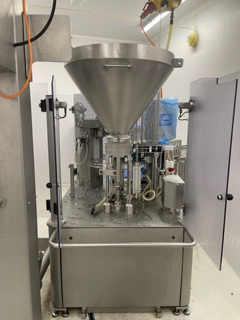 Waldner Dosomat 1.1 cup filling and closing machine for sale