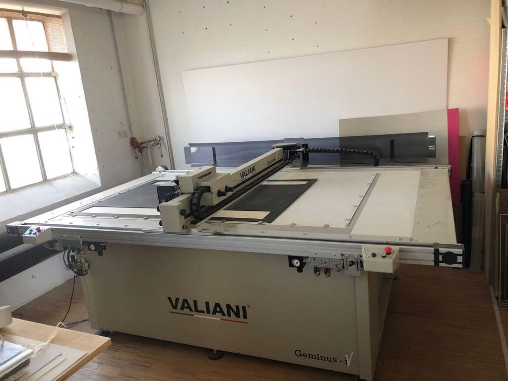 Valiani Geminus-iV Großformattischplotter zu verkaufen