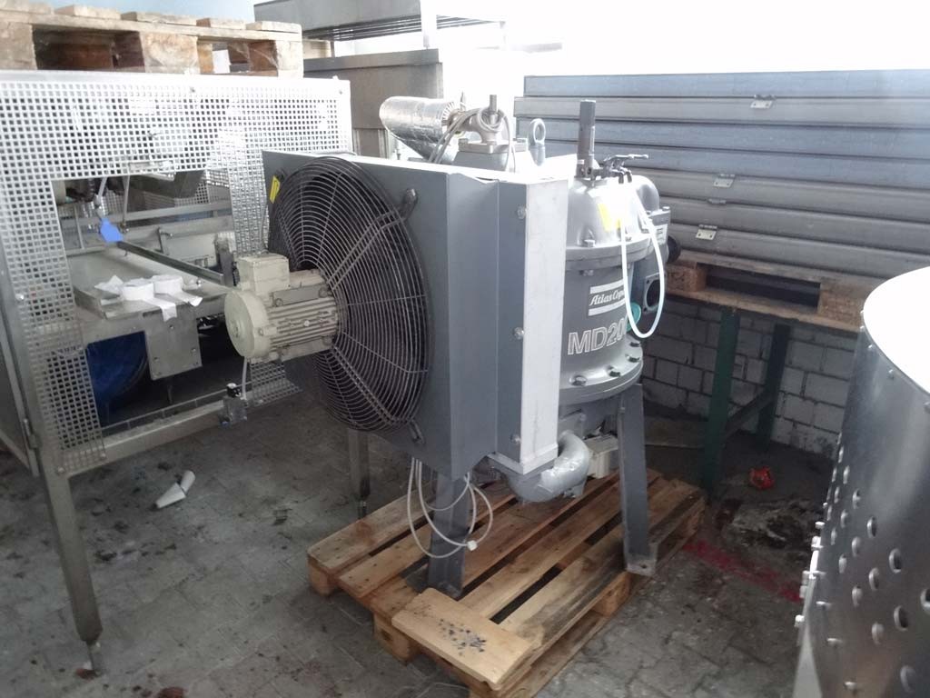 Atlas Copco ZT75/ZT90 2x air compressors incl. 2x air dryers for sale