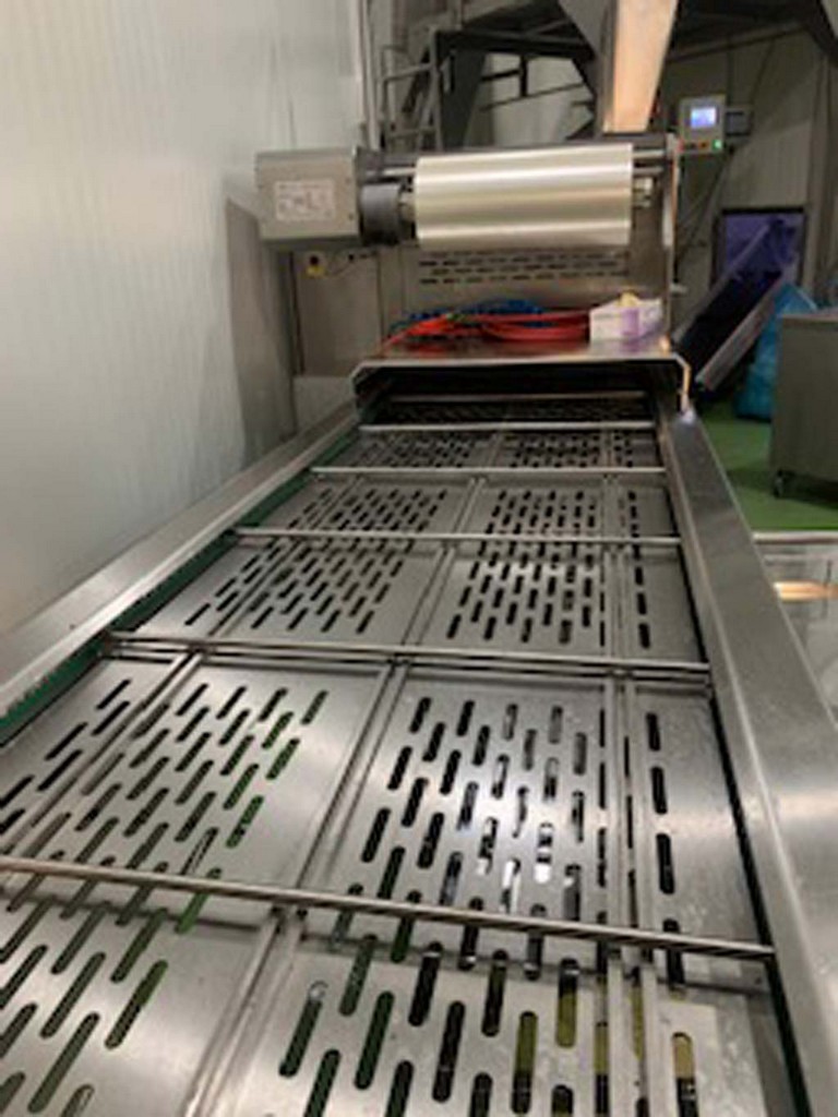 APACK Automap 200 E vierbändige Frischlebensmittelverpackungsmaschine in der Schalenform zu verkaufen
