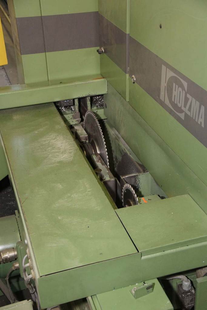 Holzma HPL 81 – 42 Plattenaufteilsäge zu verkaufen