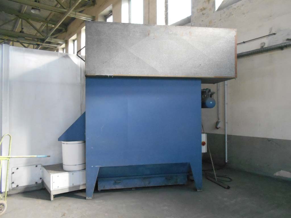 Pre-treatment plant with powder coating booths and painting booths for sale