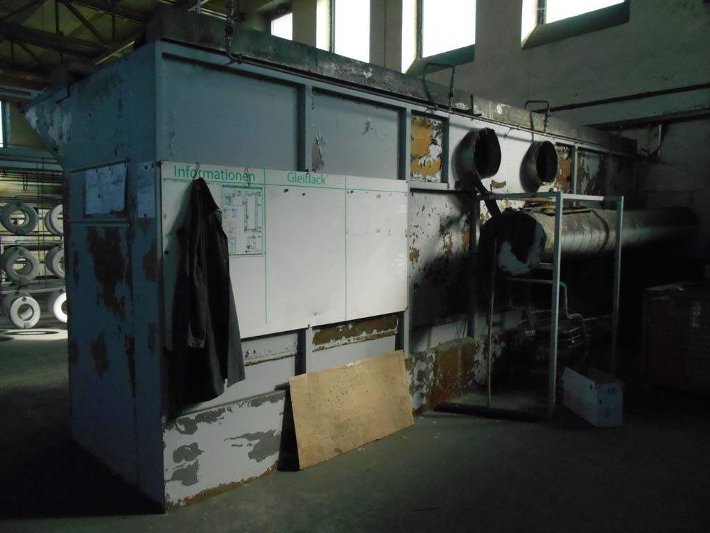 Pre-treatment plant with powder coating booths and painting booths for sale