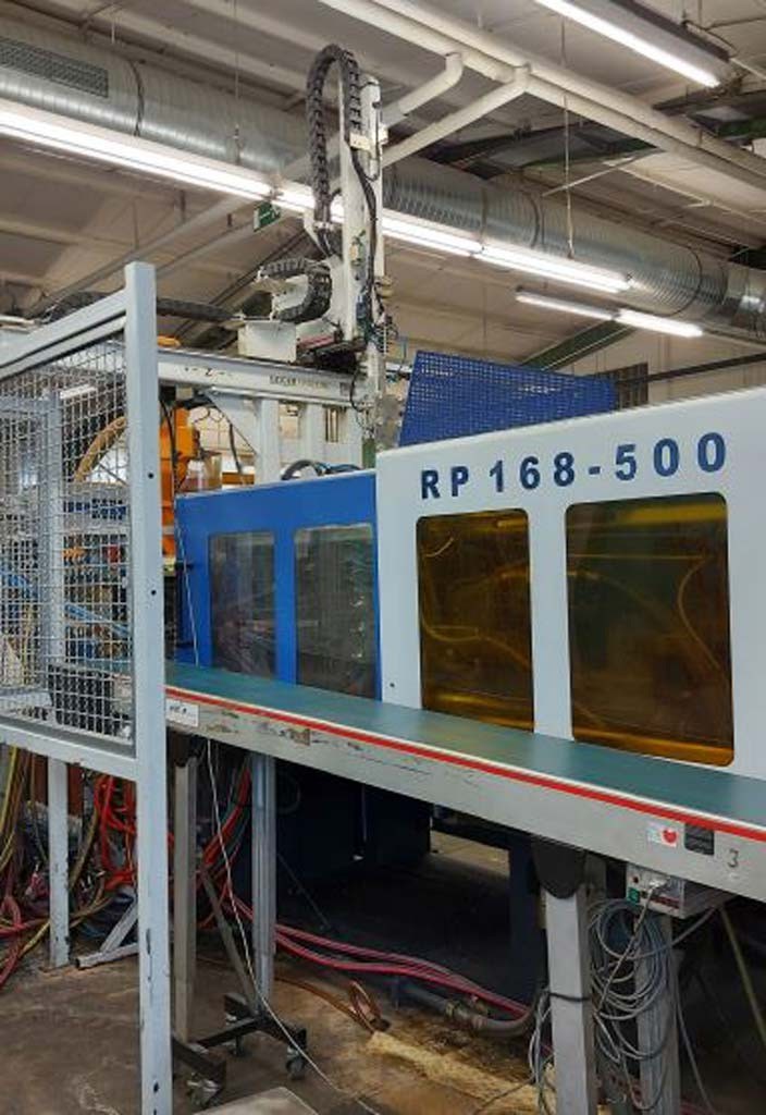 Hewaco RP168 injection molding machine for sale