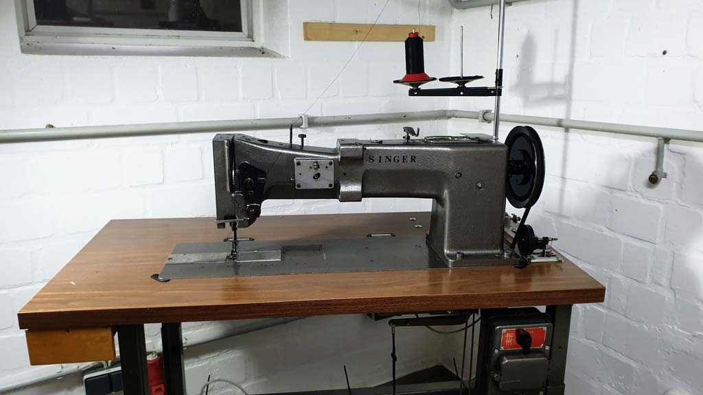 Singer 144B8BL-20 industrial sewing machine for sale