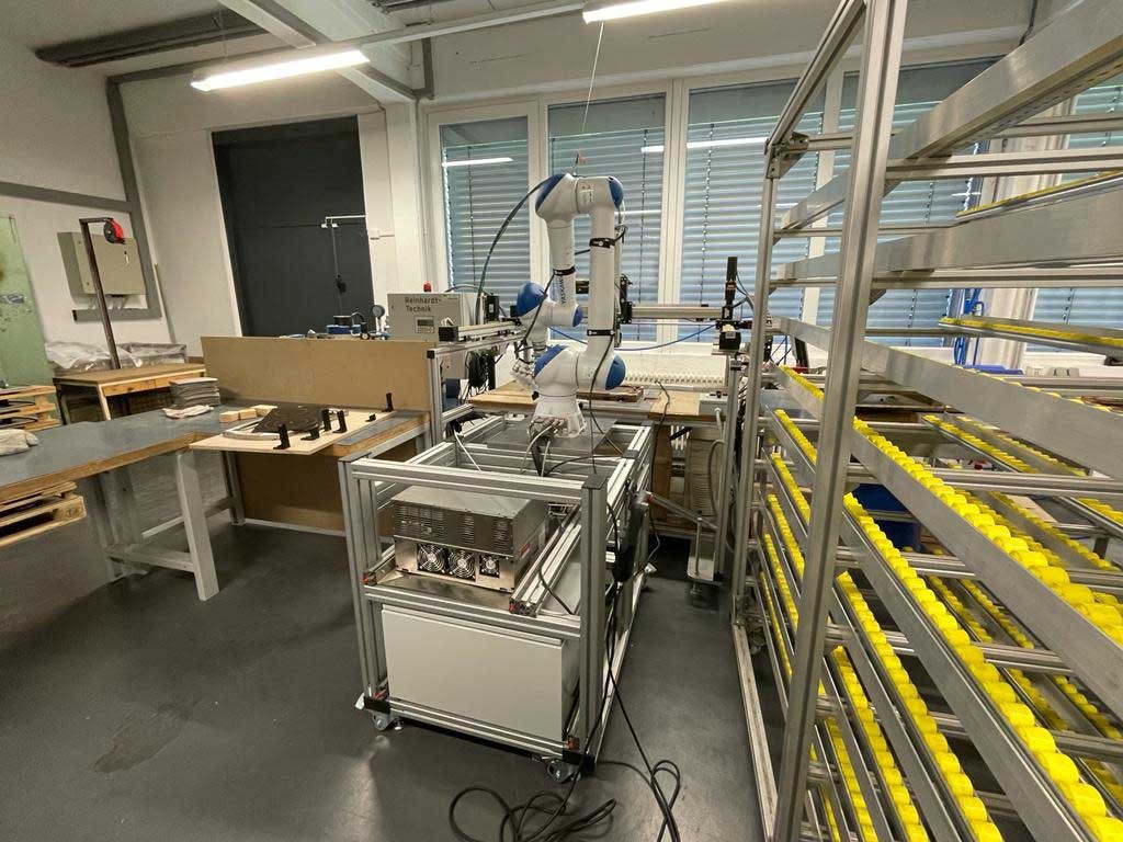 Yaskawa YR-1-06VXHC10-A00 kollaborativer Roboter zu verkaufen