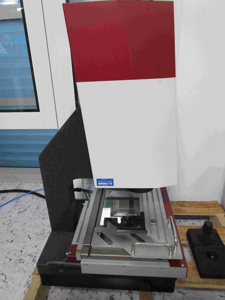 2x CNC-Messmaschinen verschiedener Marken zu verkaufen