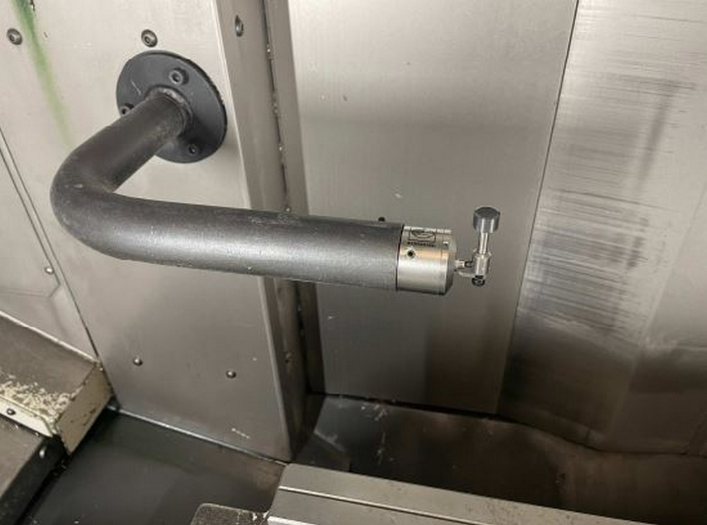 Diverse Metallbearbeitungsmaschinen Fräsmaschine, Ölnebelabscheider, Maschinenschraubstock u.a. zu verkaufen