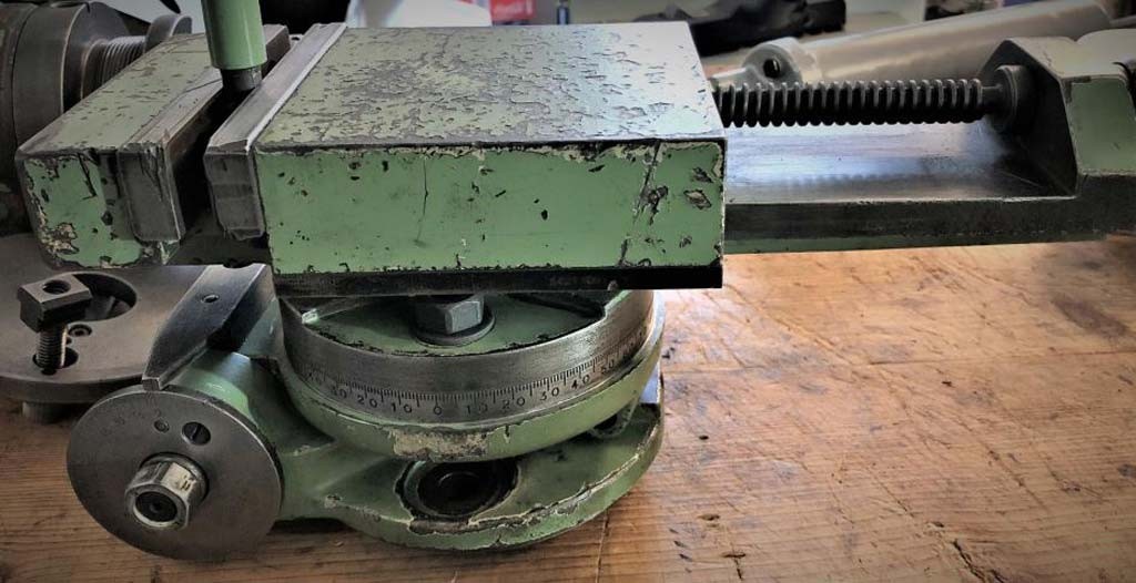 3x Metallbearbeitungsmachinen Werkzeugschleifmaschinen zu verkaufen