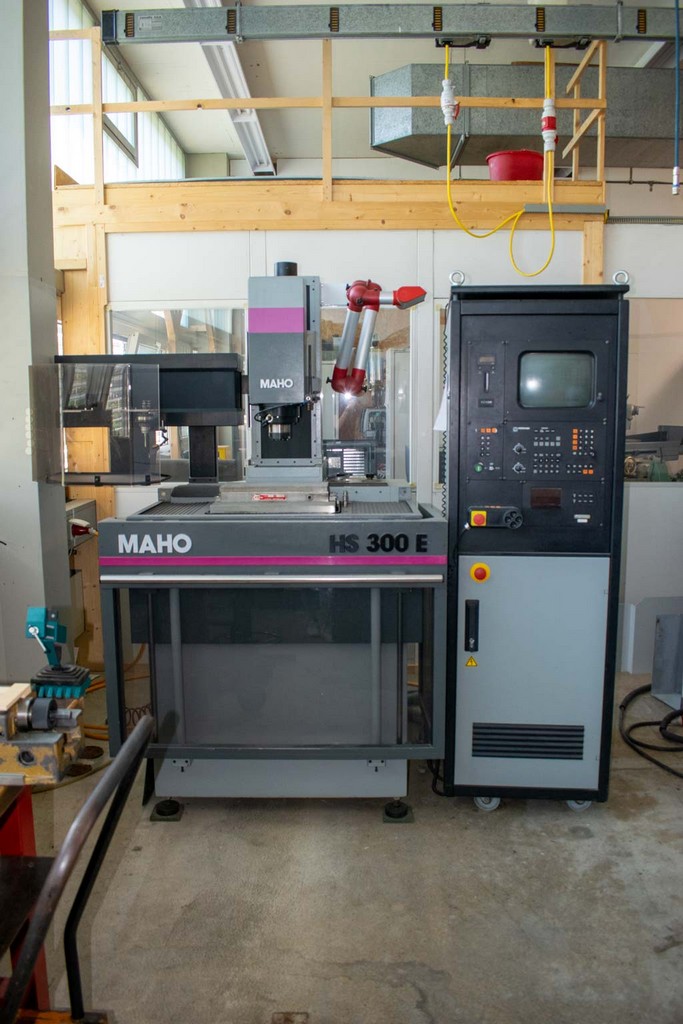 Maho HS 300 E Fräsmaschine zu verkaufen