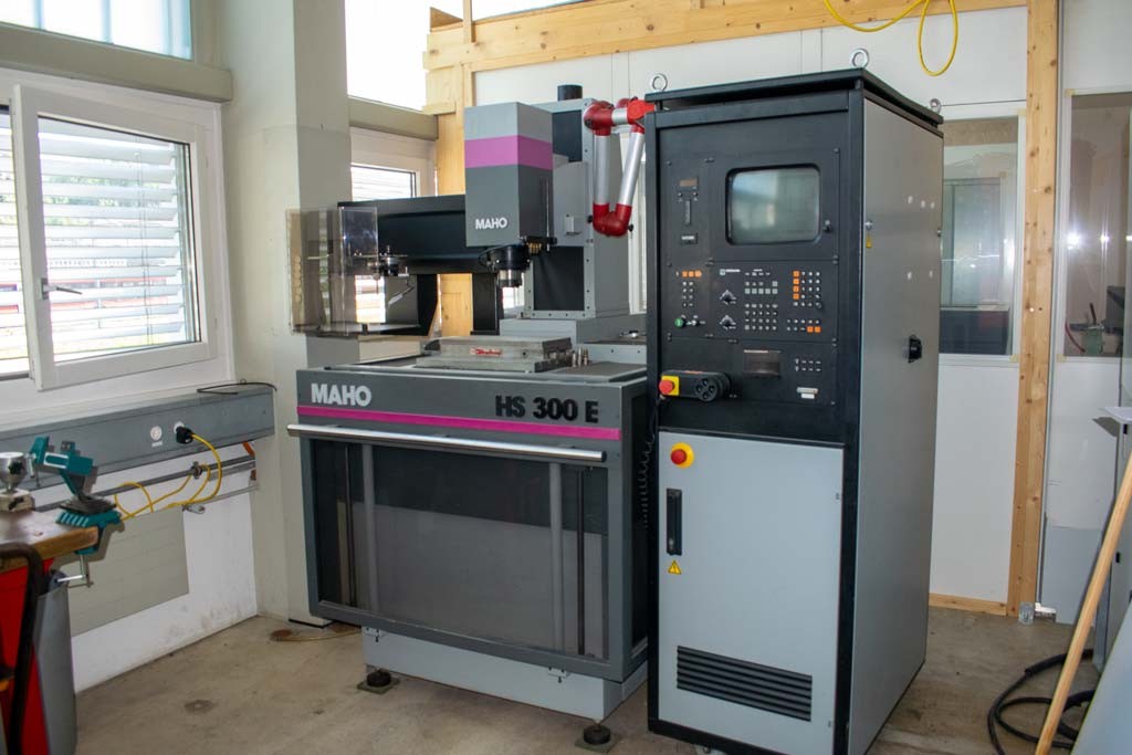 Maho HS 300 E Fräsmaschine zu verkaufen