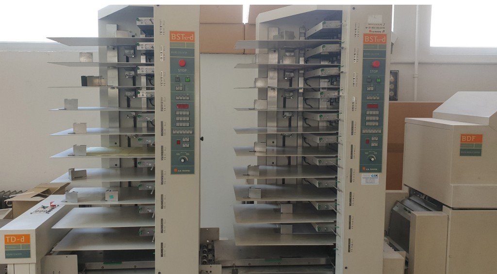 Various printing machines Machines of a complete bookbindery for sale