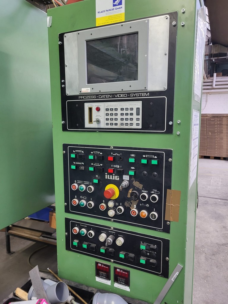 Illig UA 100 – G thermoforming machine for sale