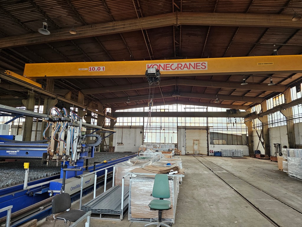 8x construction machinery overhead traveling cranes for sale